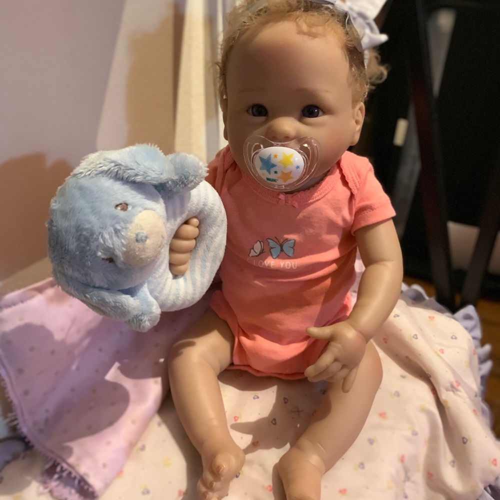 Ashton Drake Doll - Linda Murray Rub a dub dub